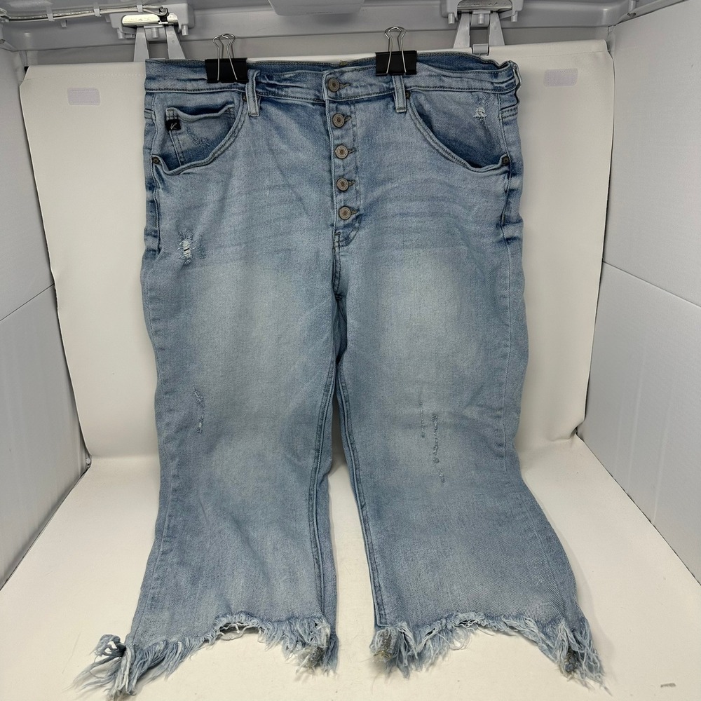 KanCan Jeans Women 32 Blue High Rise Button Fly Crop Distressed Frayed Hem 42020